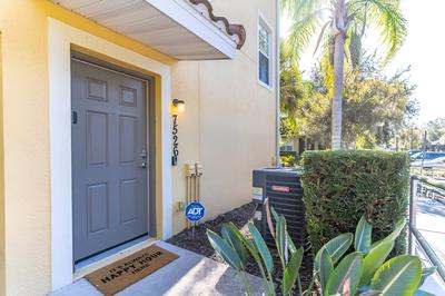 7526 Oakwater
