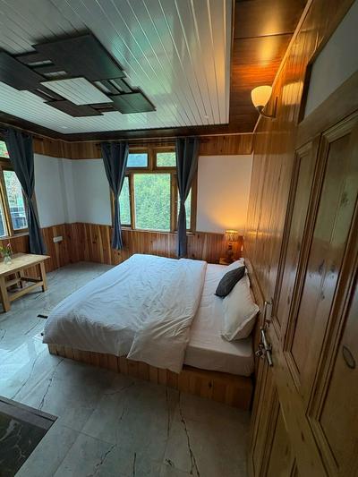 The Pahadi Soul Stay and Café