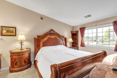3rd Floor Front Side Corner Penthouse Suite - 304 by Grand Wood Suites