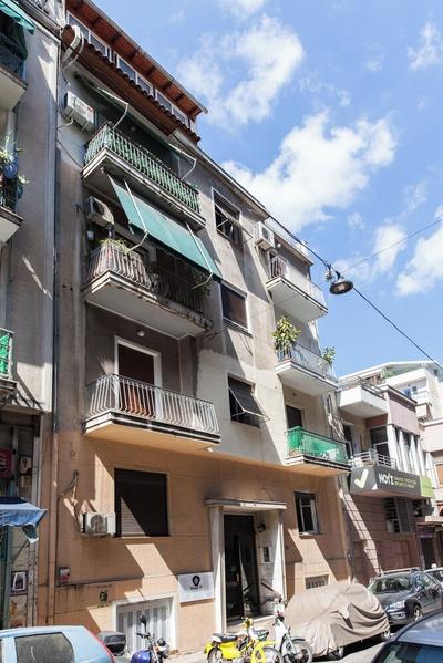 Charming Balcony Escape in Kipseli