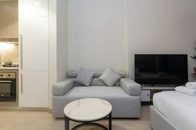 Chic Studio Retreat in Meydan City