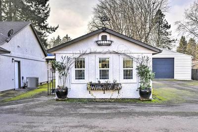 Well-appointed Milwaukie Home: Great Location