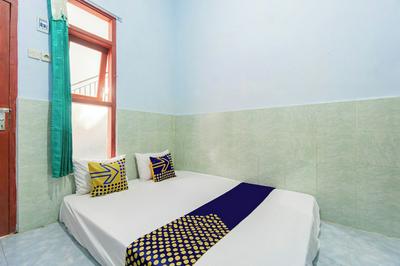 SPOT ON 93965 Ibrahim Guest House Syariah