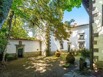 Holiday Home in Pistoia With Pool