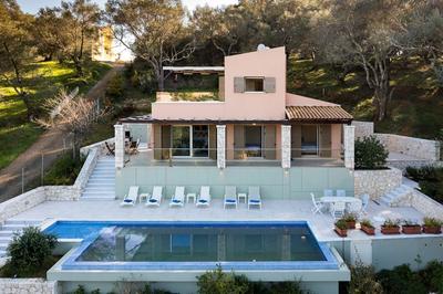 Villa Breeze & Villa Coco by Konnect Avlaki Beach