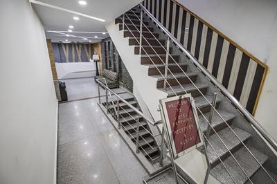 WOWSTAYZ Hotel Sapphire