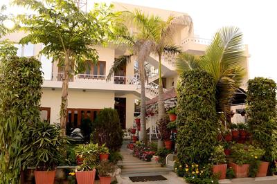 Hotel Sukh Vilas Jaipur