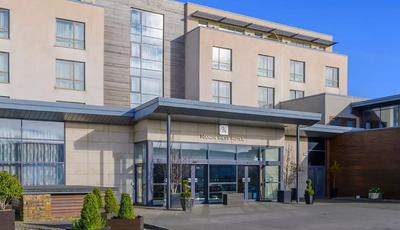 The Manor West Hotel & Leisure Club