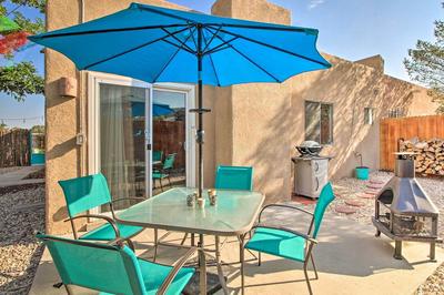 Mountain-view Albuquerque Townhome w/ Patio!