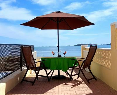 Beachfront House,sea Views Near Historic Cartagena