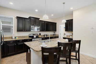 Paradise Palms Resort 5 Bedroom Home with Spa 5 Home