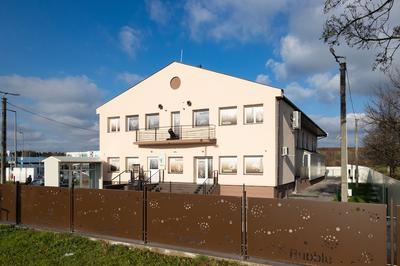 Bubble Hotel and Event Center