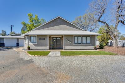 Quiet Redding Getaway ~ 7 Mi to Downtown!