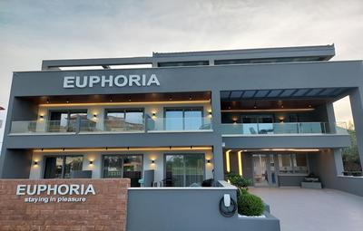 EUPHORIA ''staying in pleasure''