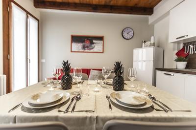 Venetian Exclusive Apartment R&R