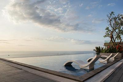 Golden Sands Bayfront Mũi Né