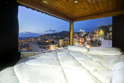 Petra Capsule Hostel