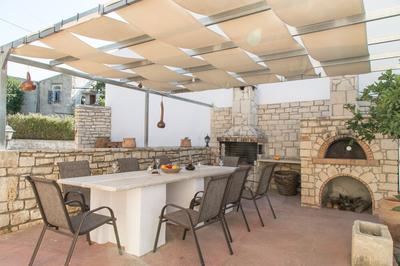 Pool Villa Afroditi for 10 Persons in Margarites