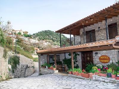 Hotel Tefthis