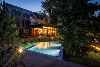 Sunrose 7 - Gourmet & SPA Hotel (16+)