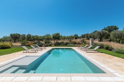 Trullo Pietra Rossa with Pool by Wonderful Italy