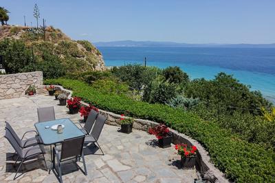Ikia Nikolea by Rentalspro - Afytos Halkidiki
