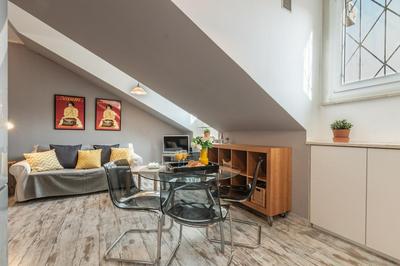 Massena 29 - Elegant Attic Close to Porta Nuova