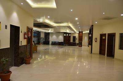 Tulip Tree Hotel
