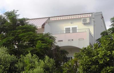 Apartments Tomi