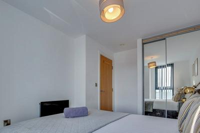 Sheffield 11th Floor City View Apartment
