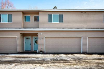 Charming Anchorage Townhouse w/ Fire Pit!
