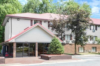 Super 8 by Wyndham Waldorf, Billede 2