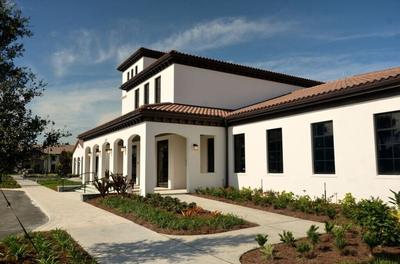 5 Bed 5 Ba Villa with Game Room, Pool & Spa