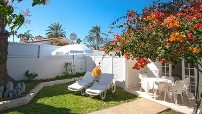 Bungalow With Private Garden & Close To The Beach