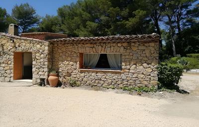 Le Mas des Escans