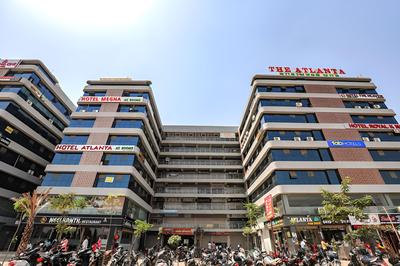 Fabhotel The Heaven
