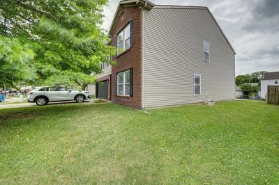 Camby Home w/ 3 Living Areas & Community Pool!