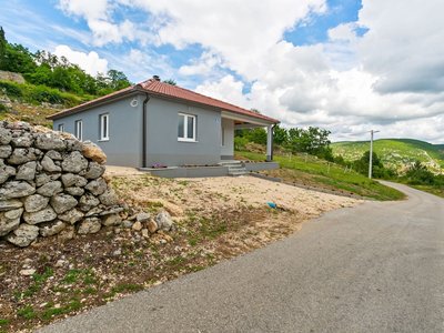 Home Near Red Lake in Ricice