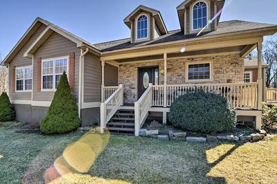 Private Family Home w/ Deck, Porch + Forest Views!