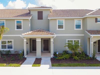 Gorgeous 4 Bedroom w Pool Close to Disney 4836