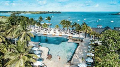 The Bay Club at Anahita