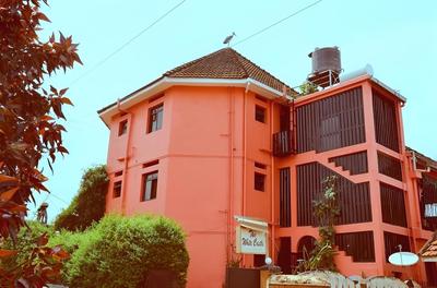 White Castle Hotel Kampala