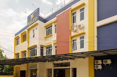 RedDoorz near Griya Agung 2 Palembang