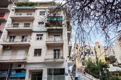 Vintage Apartment in Downtown Athens