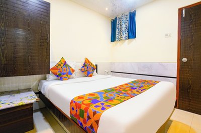 Fabhotel Sion Residency