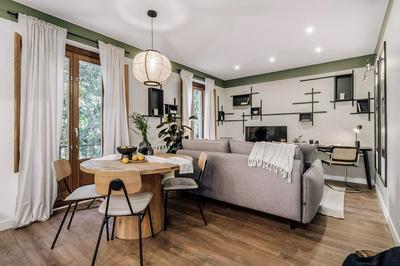 Zappa - 2 Bedrooms in Chamber