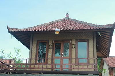 White Sandy Beach Menjangan