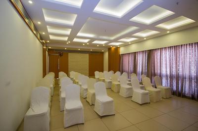 FabHotel Rathi Residency