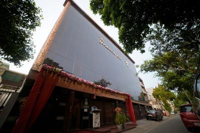 HOTEL PALAZZO INN