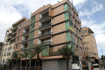 Emmad Apartment Hotel